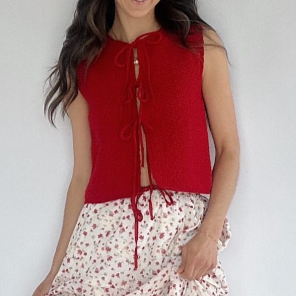 NWT Vici Miou Muse Vibrant Red Textured Three Tie Cardigan Knit Sweater Tank